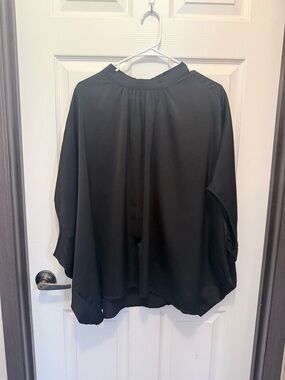 easel Black Relaxed Gathered Neck Blouse